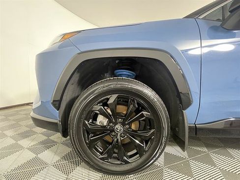 Certified 2025 Toyota RAV4 XSE w/ Advanced Technology Package AWD/4WD image 24