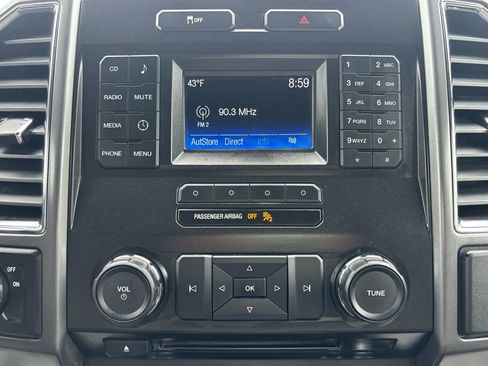 Used 2015 Ford F150 XLT w/ Trailer Tow Package RWD image 35