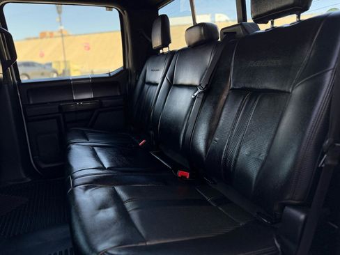 Used 2019 Ford F150 XLT w/ Equipment Group 302A Luxury AWD/4WD image 13