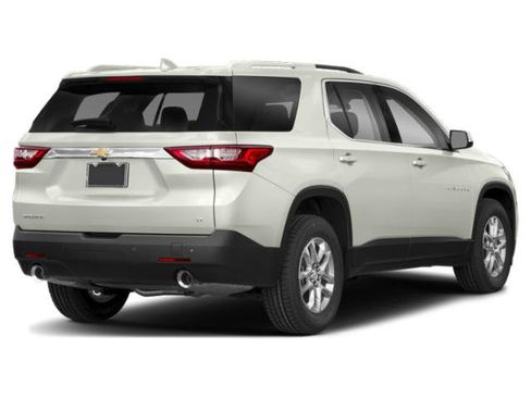 Used 2018 Chevrolet Traverse LT AWD/4WD image 2