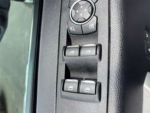 Used 2021 Ford F350 Platinum w/ Tremor Off-Road Package image 17