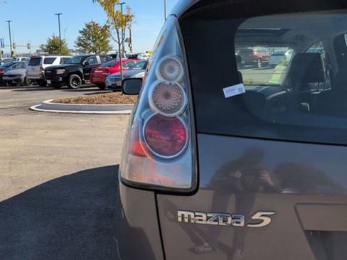 Used 2007 MAZDA MAZDA5 Touring image 27