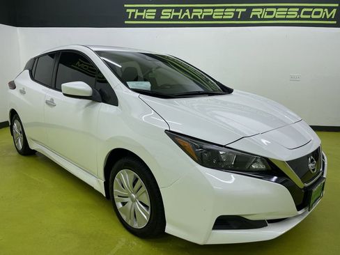 Used 2020 Nissan Leaf S w/ S Charge Package image 2