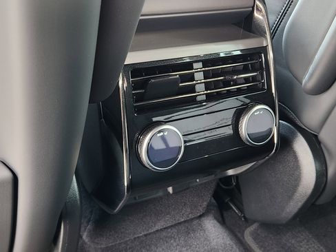 New 2025 Land Rover Range Rover Sport Dynamic SE image 31