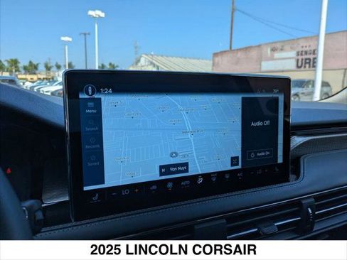 New 2025 Lincoln Corsair Grand Touring w/ Jet Appearance Package AWD/4WD image 9