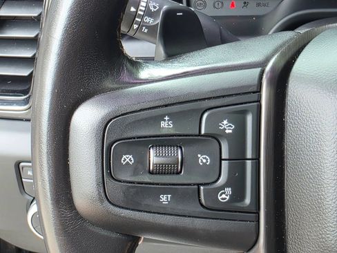 Used 2022 GMC Sierra 1500 AT4 w/ Technology Package AWD/4WD image 24