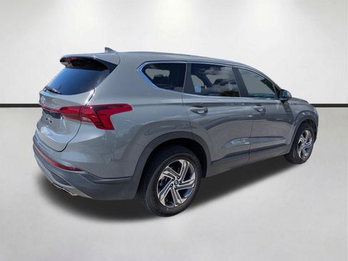 Used 2023 Hyundai Santa Fe SE FWD image 4