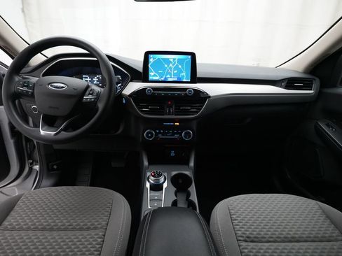 Used 2020 Ford Escape SE image 5