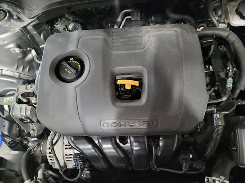 Used 2022 Kia Forte LXS w/ LXS Technology Package image 30