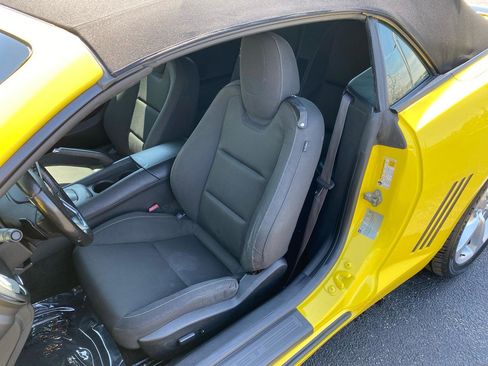 Used 2015 Chevrolet Camaro LT image 25