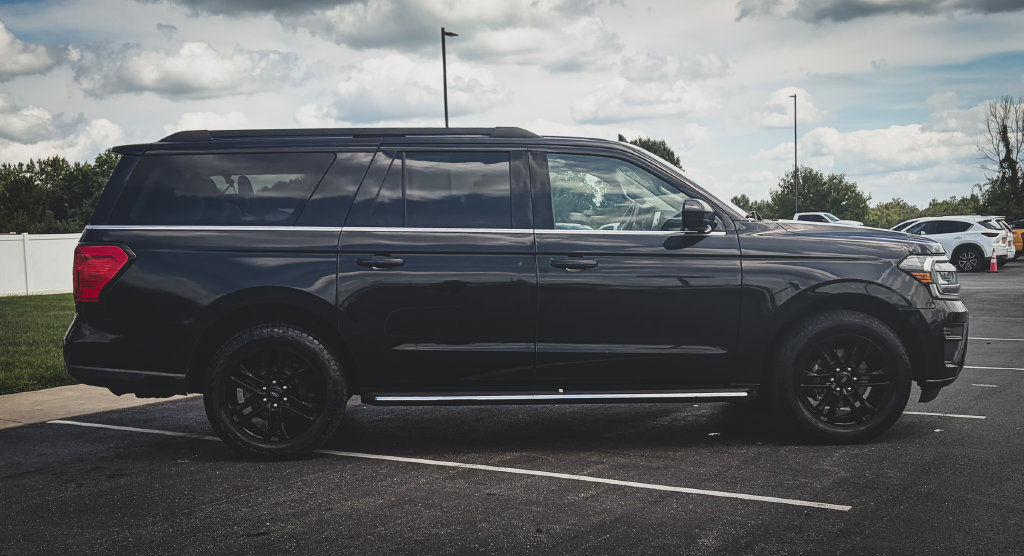 Used 2022 Ford Expedition Max XLT AWD/4WD image 28