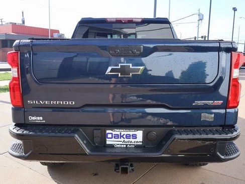 Certified 2022 Chevrolet Silverado 1500 ZR2 w/ Technology Package AWD/4WD image 5