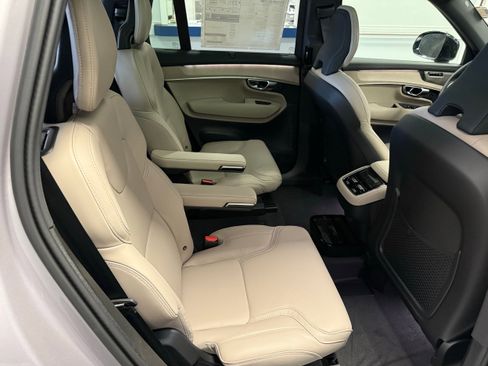 Used 2026 Volvo XC90 B6 Ultra w/ Protection Package Premier image 31