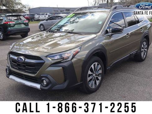 Used 2023 Subaru Outback Limited image 2