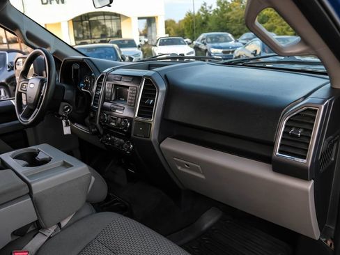 Used 2016 Ford F150 XLT w/ Trailer Tow Package image 10