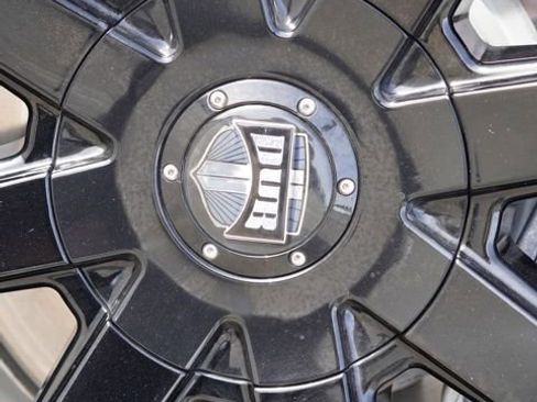 Used 2021 Chevrolet Tahoe RST w/ Luxury Package image 12