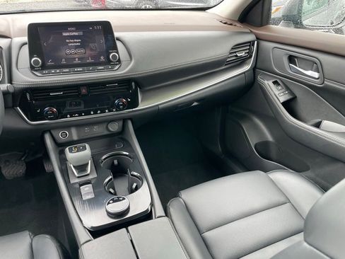 Certified 2023 Nissan Rogue SV w/ SV Premium B Package image 11