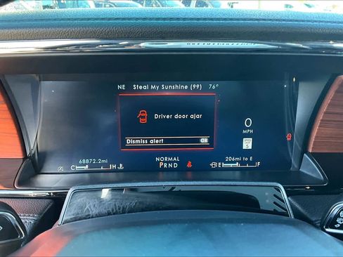 Used 2024 Lincoln Navigator L Reserve image 25