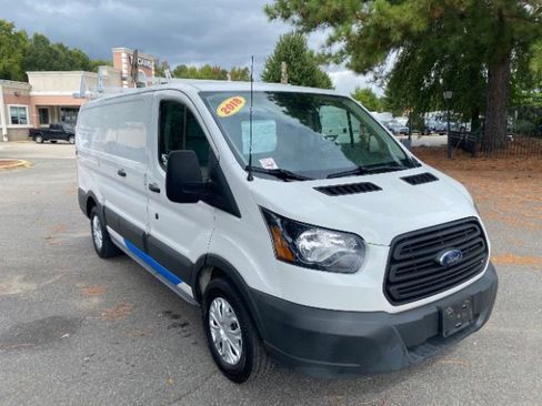 Used 2018 Ford Transit 150 130 Low Roof image 5