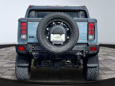 Used 2005 HUMMER H2 SUT w/ Preferred Equipment Group image 4