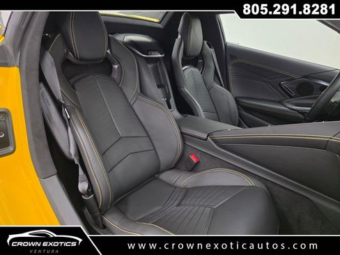 Used 2025 Chevrolet Corvette Z06 RWD image 20