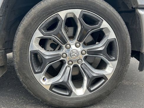 Used 2020 RAM 1500 Limited AWD/4WD image 18