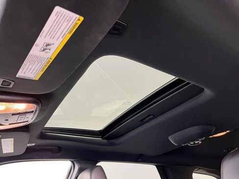 Used 2023 Dodge Durango GT image 18