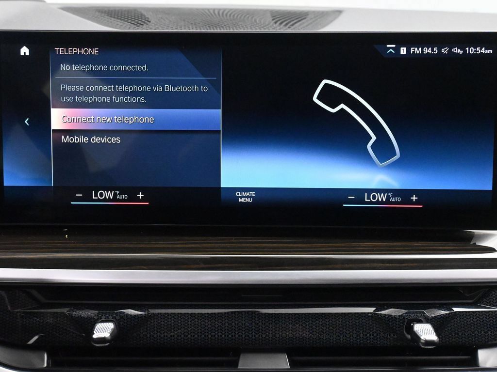 Used 2023 BMW X7 xDrive40i w/ Premium Package AWD/4WD image 31