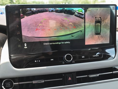 New 2025 Mitsubishi Outlander image 21