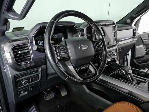 Used 2021 Ford F150 Platinum w/ Trailer Tow Package image 4