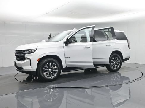 Used 2023 Chevrolet Tahoe LT w/ LT Signature Plus Package RWD image 5