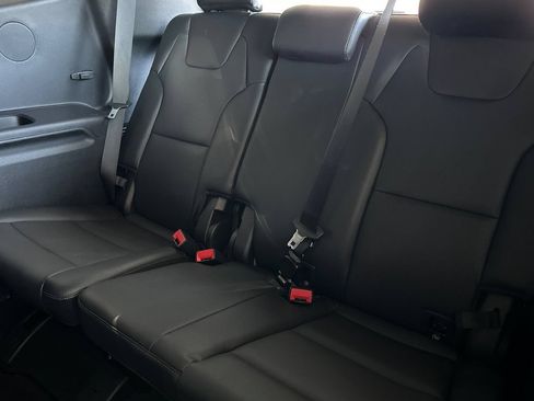 Used 2024 Kia Telluride EX X-Line AWD/4WD image 12