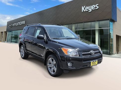 Used 2009 Toyota RAV4 Sport FWD image 3