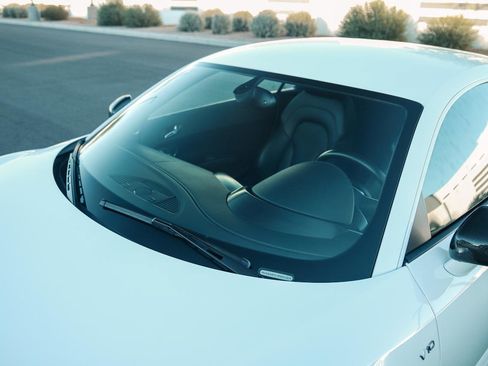 Used 2010 Audi R8 V10 image 12