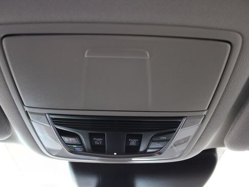 Used 2024 Acura RDX w/ Technology Package AWD/4WD image 35