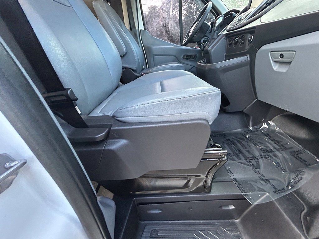 Used 2019 Ford Transit 250 148 Low Roof RWD image 24