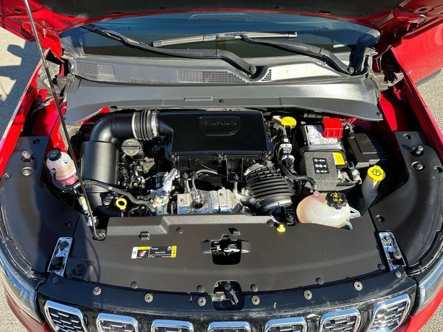 Used 2025 Jeep Compass Limited AWD/4WD image 7