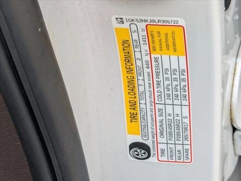 Used 2020 GMC Yukon XL Denali w/ Denali Premium Package image 21