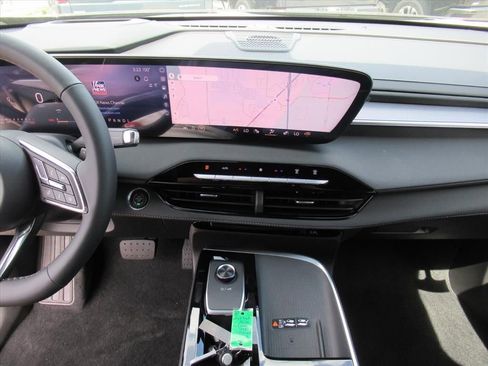 New 2026 Buick Enclave Sport Touring w/ Power Package image 19