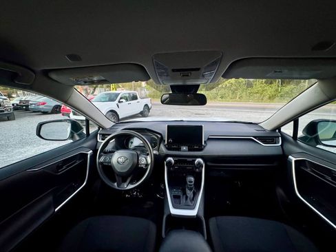 Used 2024 Toyota RAV4 LE image 11