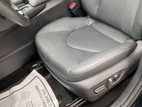 Used 2024 Toyota Grand Highlander AWD image 24