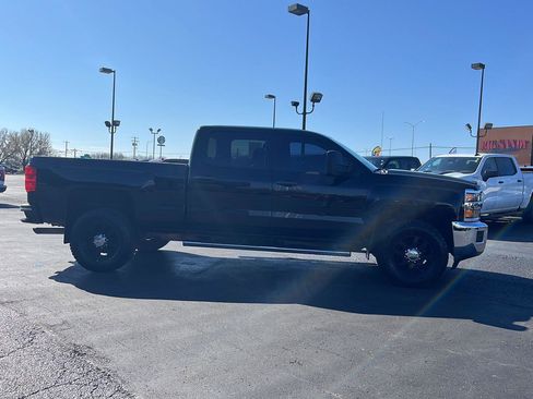 Used 2015 Chevrolet Silverado 2500 LT w/ Z71 Package, Off-Road image 5