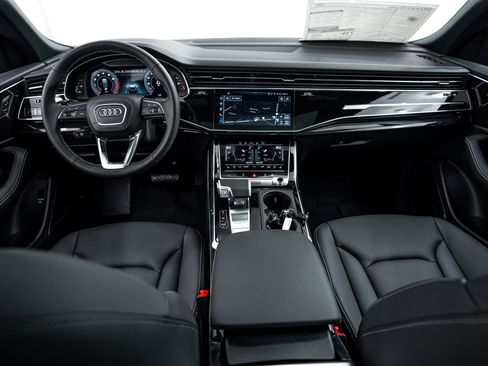 New 2026 Audi Q8 Premium Plus image 7