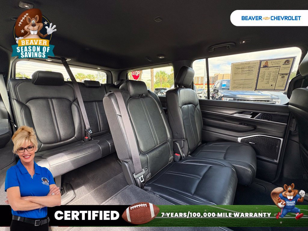 Used 2024 Jeep Wagoneer Series II w/ Flexible Seating Group RWD image 26