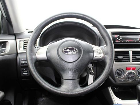 Used 2010 Subaru Impreza 2.5i image 10