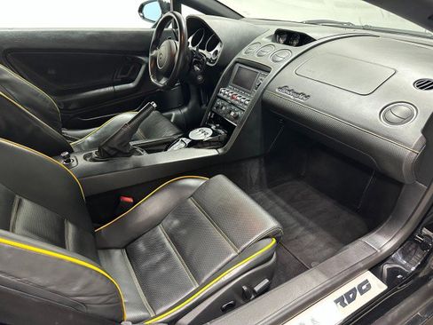 Used 2013 Lamborghini Gallardo LP 550-2 image 34