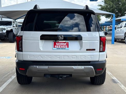 Used 2026 Honda Passport TrailSport Elite image 7