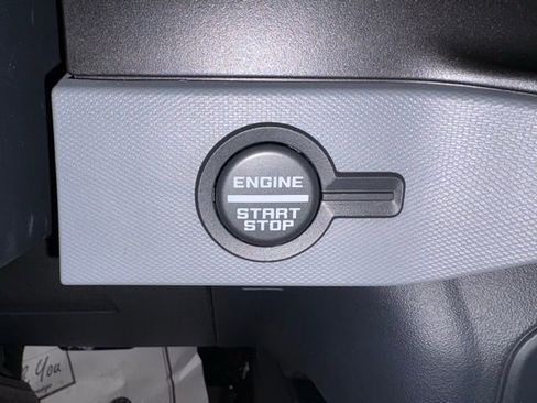 Used 2022 Ford Bronco 4-Door image 25