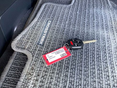 Used 2019 Subaru Crosstrek 2.0i w/ Eyesight System AWD/4WD image 14