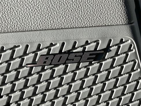 Used 2024 Hyundai Elantra Limited image 18